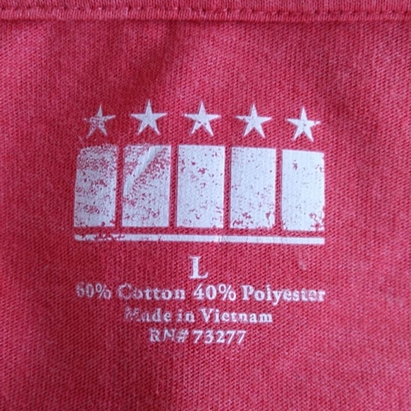 Coral Graphic V Neck Tee Shirt Size Large - Picture 6 of 10